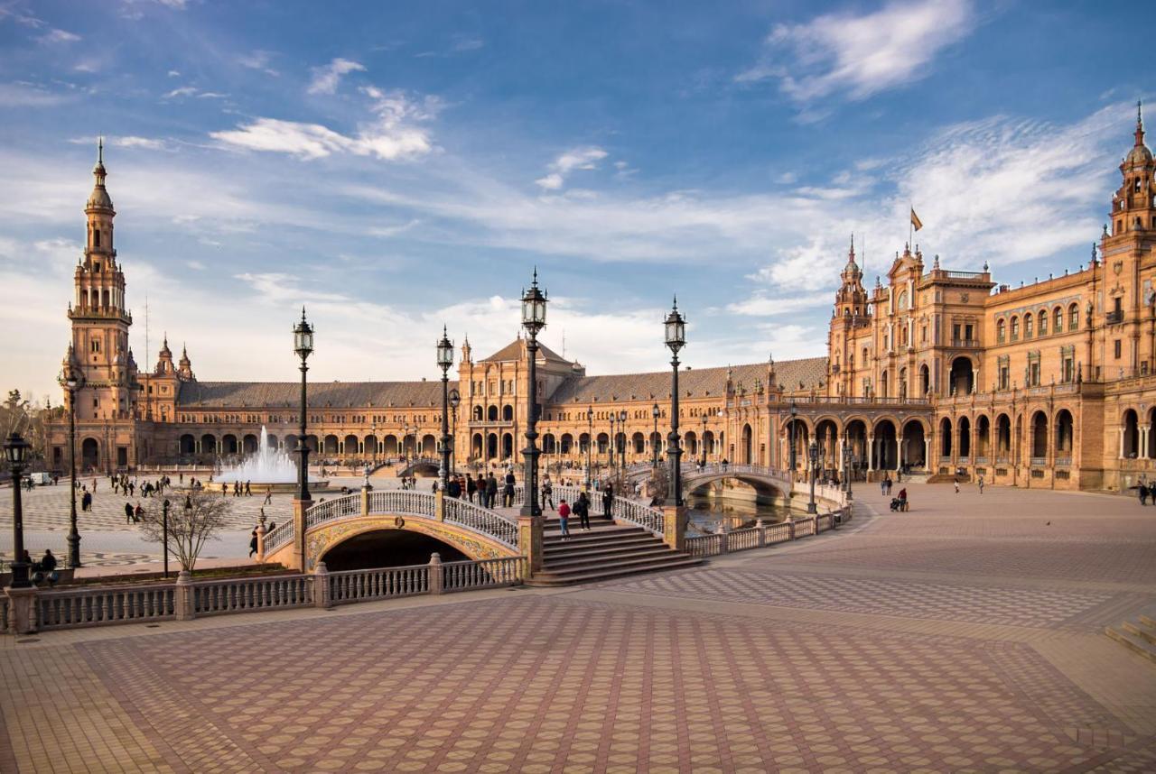 شقة Rodrigo De Triana Courtyard By Valcambre إشبيلية المظهر الخارجي الصورة