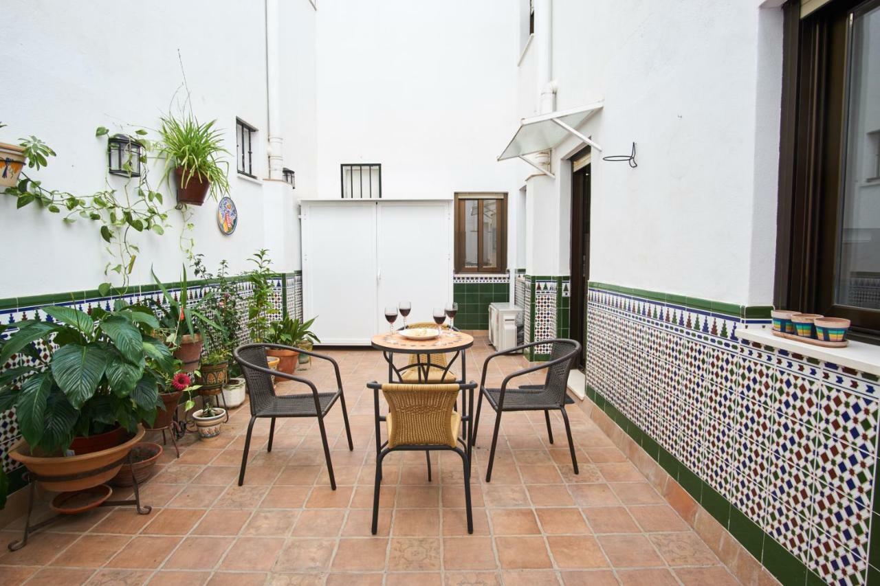 شقة Rodrigo De Triana Courtyard By Valcambre إشبيلية المظهر الخارجي الصورة